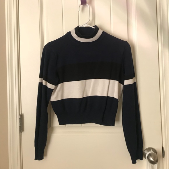 Colorblock Sweater - Picture 2 of 2